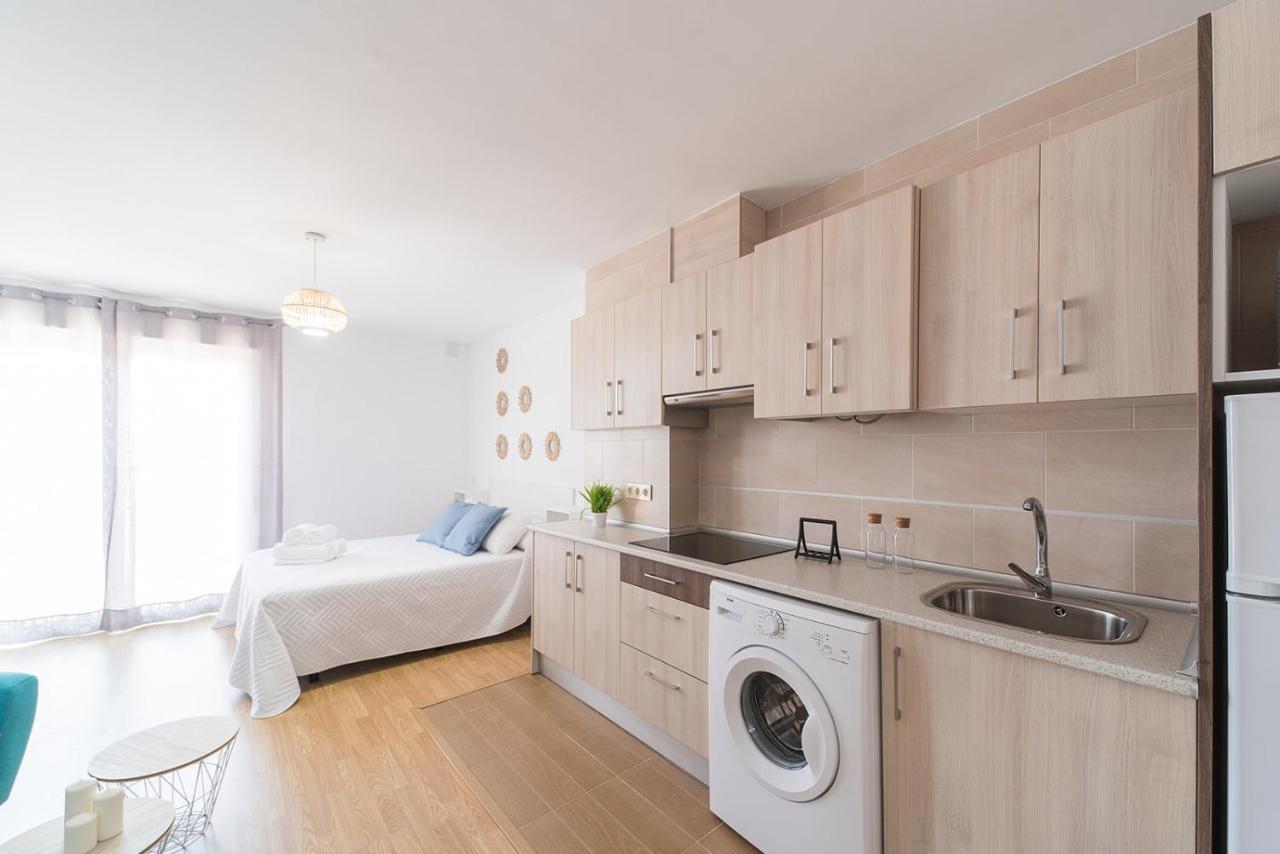 Expoholidays- Apartamentos Puerto Aguadulce Агвадульсе Экстерьер фото