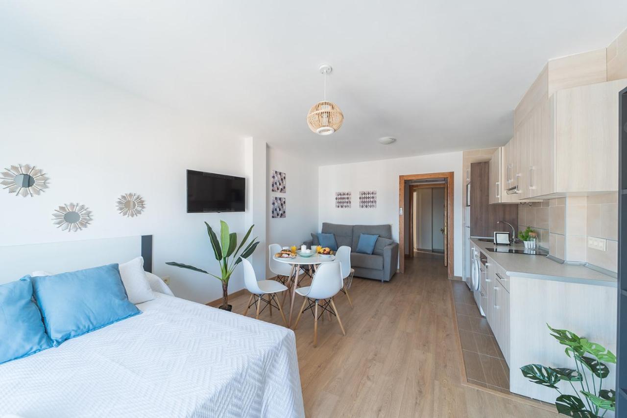 Expoholidays- Apartamentos Puerto Aguadulce Агвадульсе Экстерьер фото